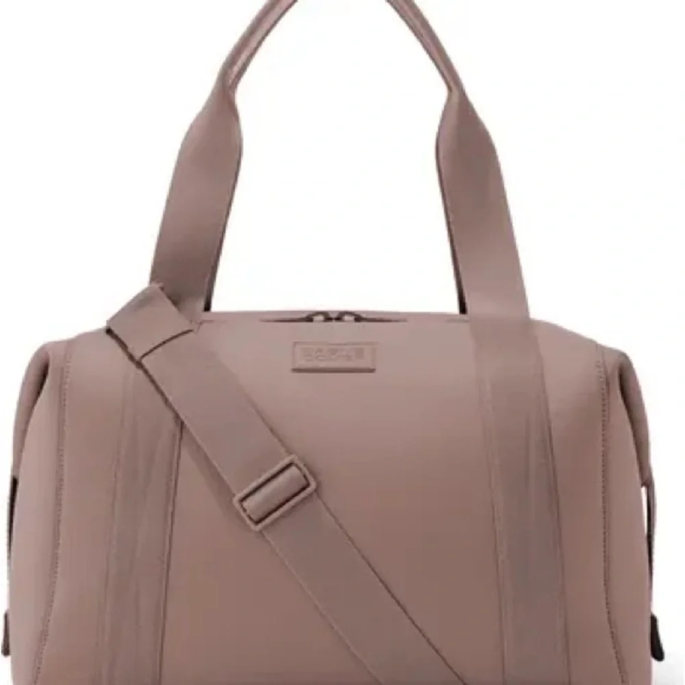 Dagne Dover — Landon Neoprene Carryall Bag - Picture 6 of 6